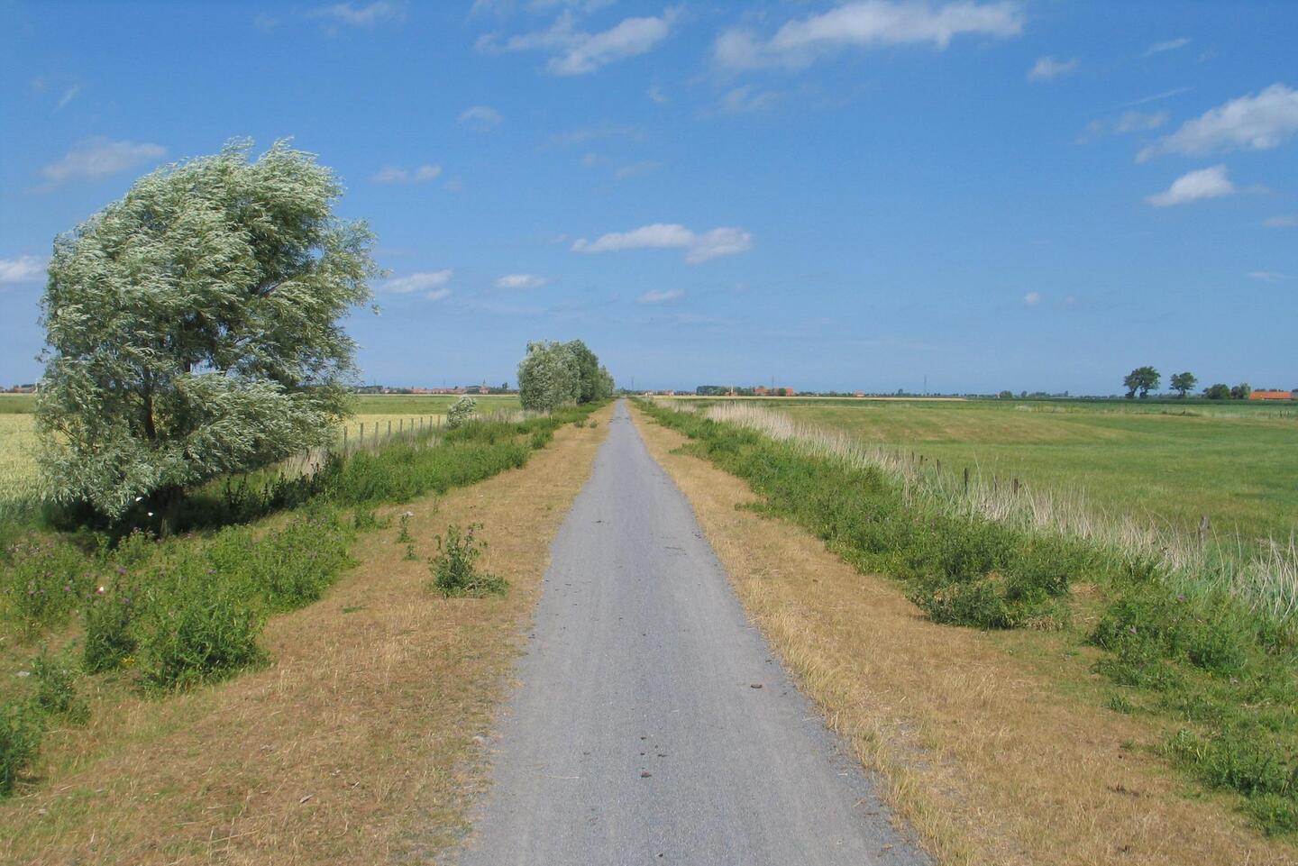 Het eindeloze lint van de Frontzate
